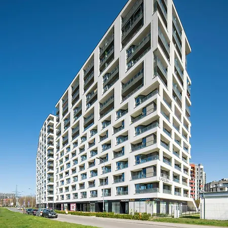 With Balcony And Parking By Renters Appartement
